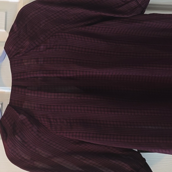 WORTHINGTON BRAND WOMENS BURGUNDY & BLACK SHORT SLEEVES BLOUSE TOP SIZE SMALL - Picture 8 of 14
